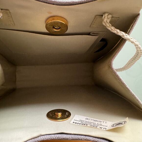 Vintage Gray Cloth Handbag Purse with Shoulder Strap - Picture 5 of 9